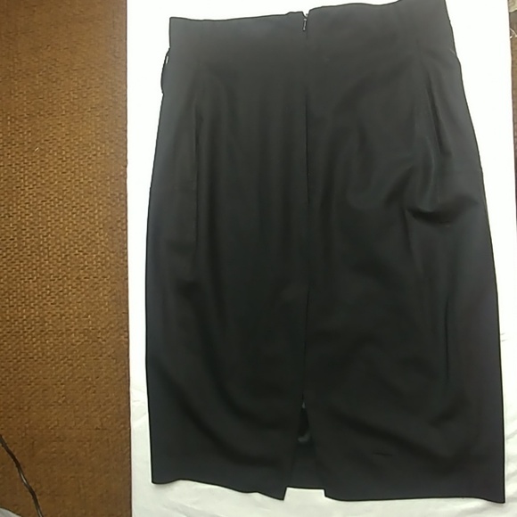 Club Monaco high waist wool blend chic black pencil skirt (belt missing) EUC - Picture 3 of 7